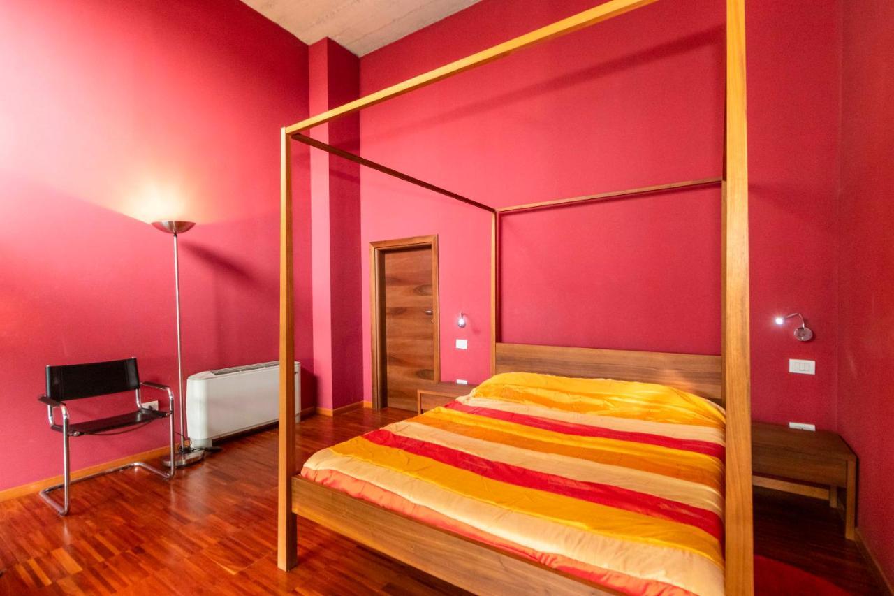 Dora Riverside Modern Apartment With Private Parking Torino Eksteriør billede
